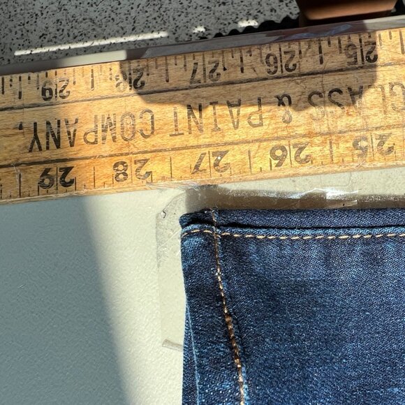 7 For All Mankind Jeans Size 28 Bootcut Straight Stretch Denim Dark Wash - Picture 6 of 6